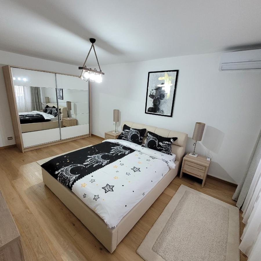 クルージュ＝ナポカApartament Lux - Dorobantilorアパートメント エクステリア 写真