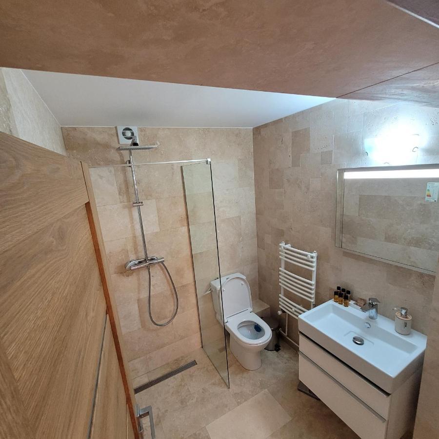 クルージュ＝ナポカApartament Lux - Dorobantilorアパートメント エクステリア 写真